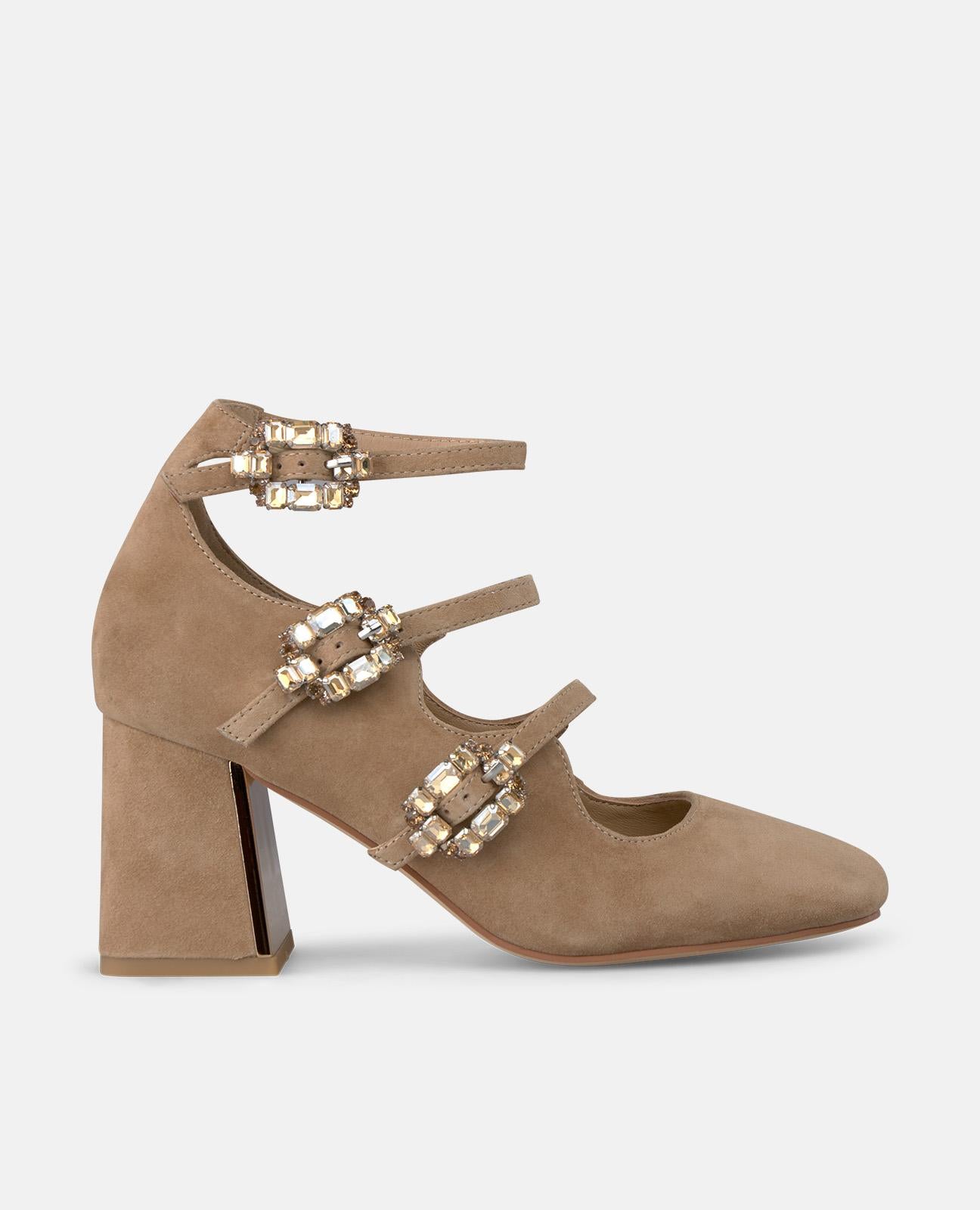 alma-en-pena-pumps-mit-schmuckschnalle-7-cm-camel image 1