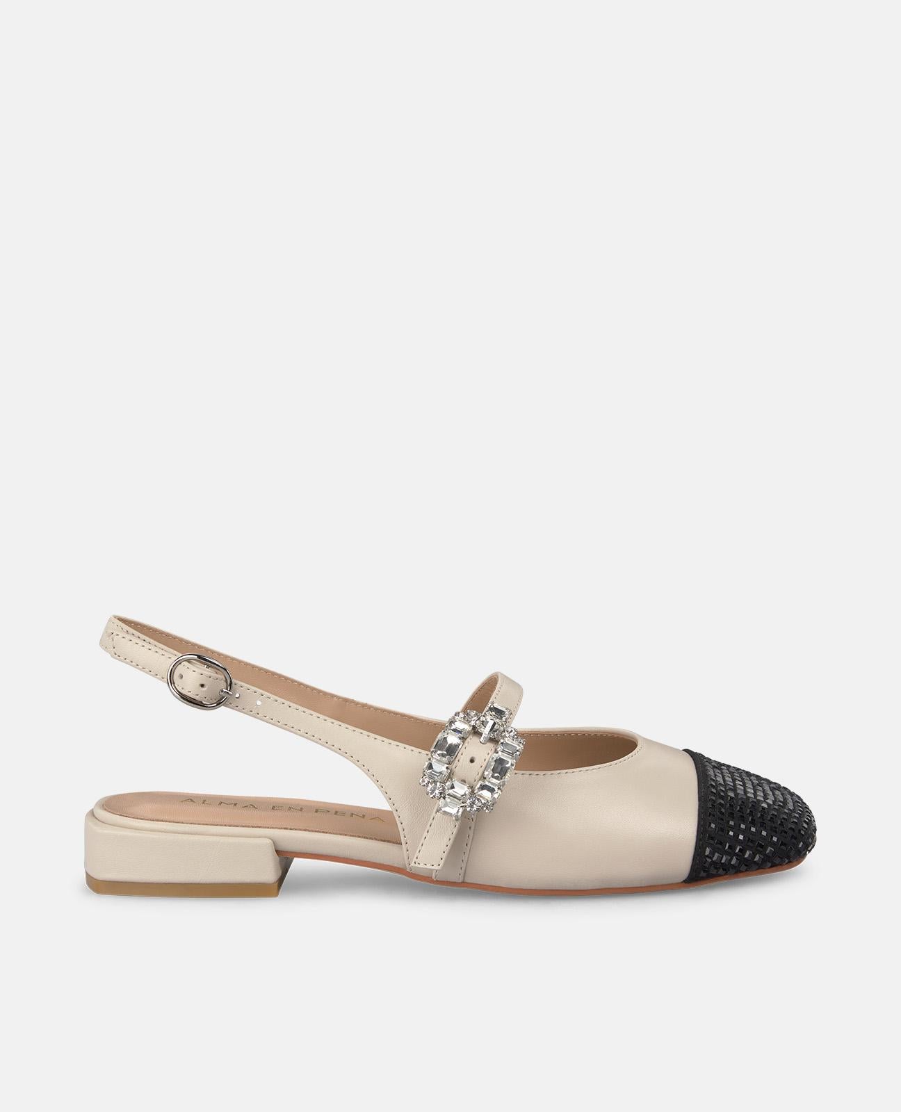 alma-en-pena-combi-pumps-flach-mit-strass-schnalle-wei image 1
