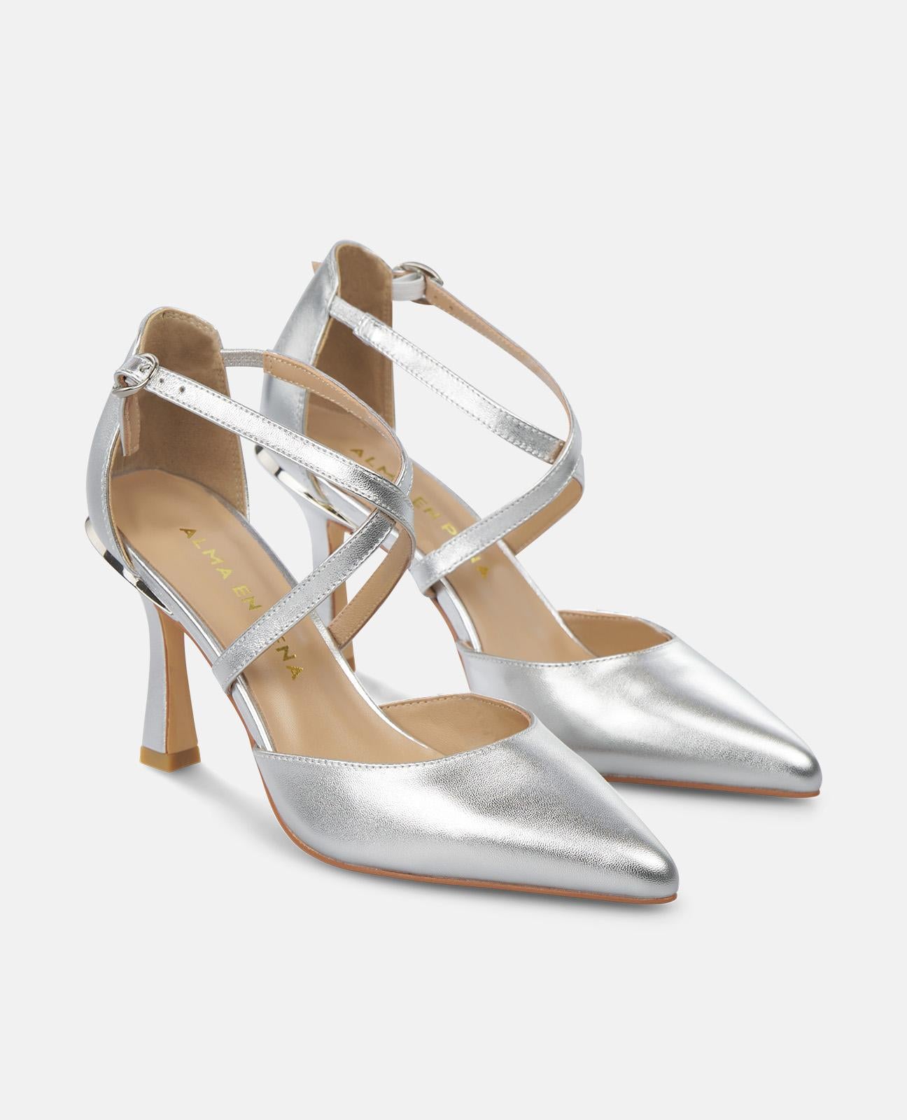 alma-en-pena-alfa-62007-riemchen-pumps-silber-kreuzriemen-9-cm image 2