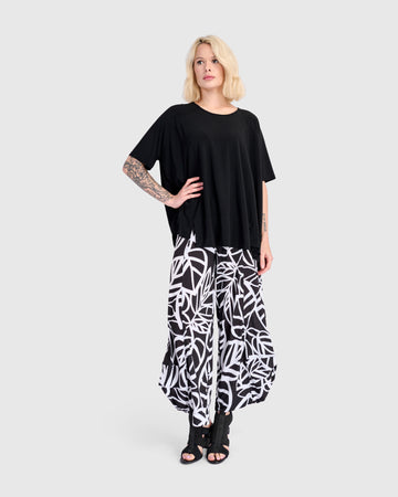 alembika-essential-trapeze-pullover-tee-black-damen-a-linie-shirt image 7
