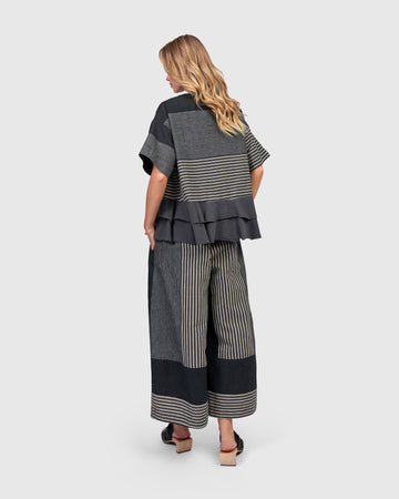 alembika-urban-sandbar-ruffle-top-slate-stripes image 5