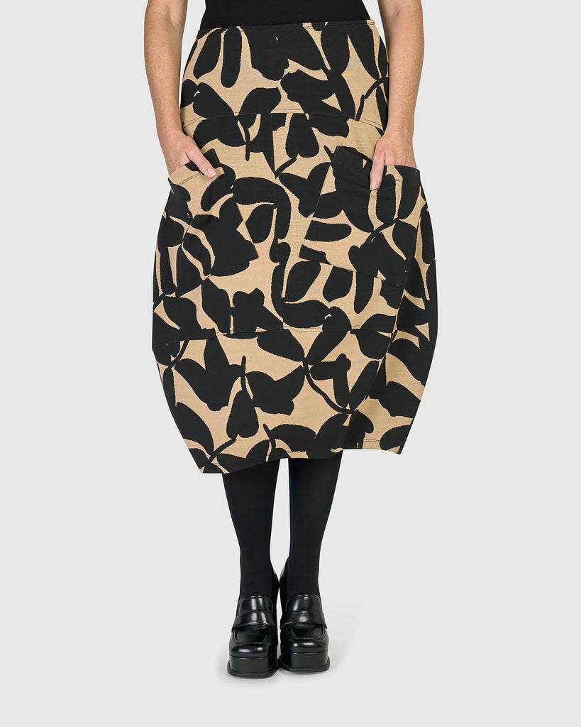 alembika-pippa-cocoon-skirt-blackout-midi-rock image 1