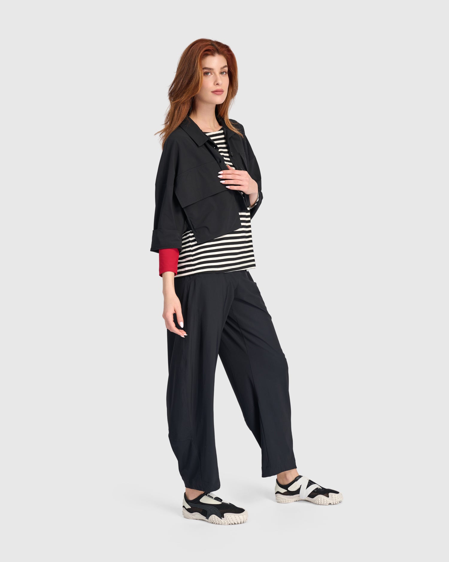 alembika-tekbika-crop-utility-topper-black image 5