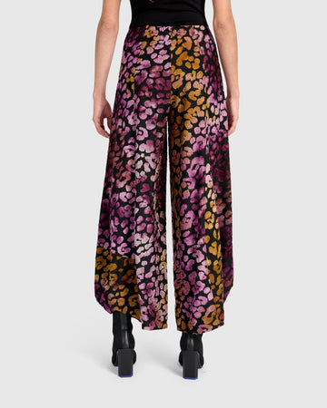 alembika-cheshire-punto-hose-bloom image 4