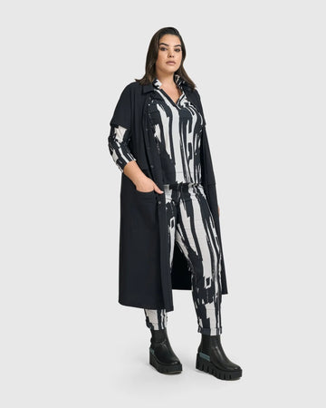 alembika-matrix-kurzarm-duster-schwarz-midilange-layer-jacke image 2