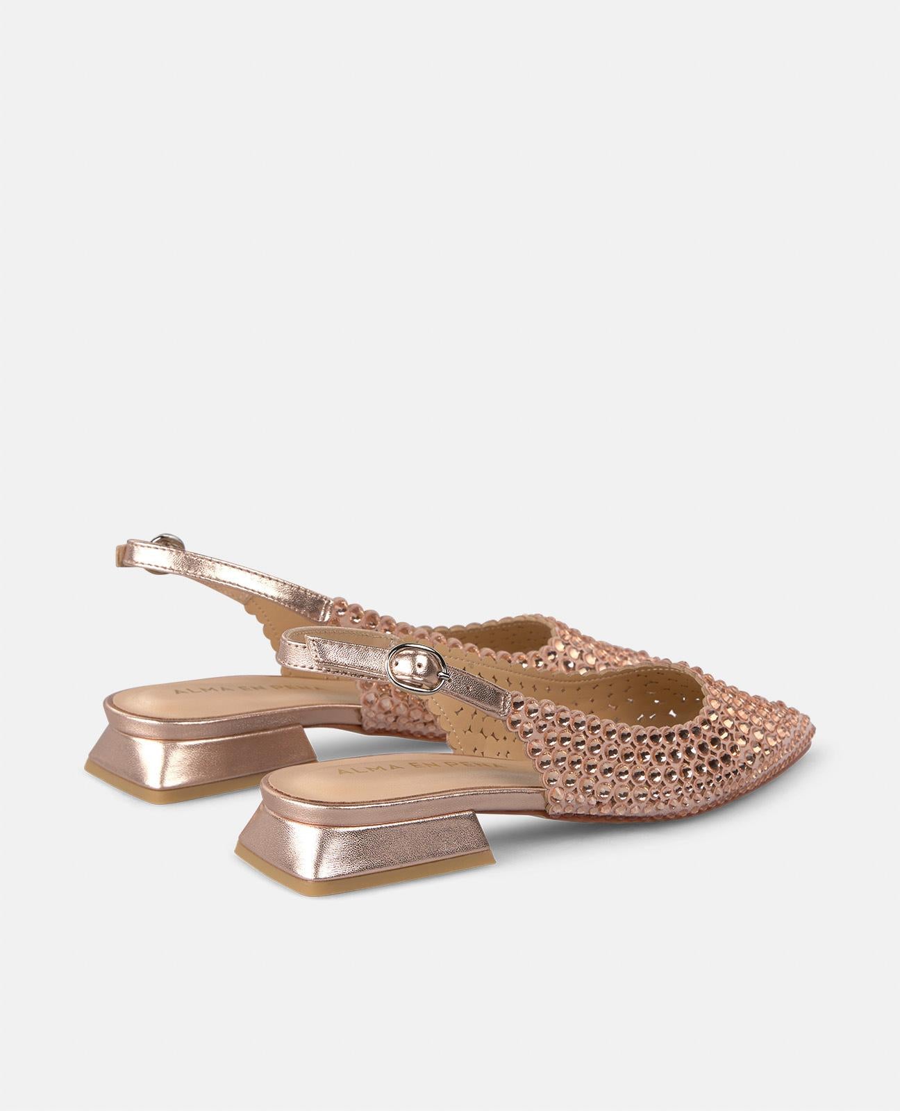 alma-en-pena-spitzer-flacher-schuh-rosa-mit-strass-und-schnalle image 4