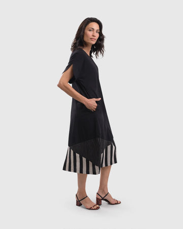 alembika-tulip-cocoon-midi-kleid-bars image 8