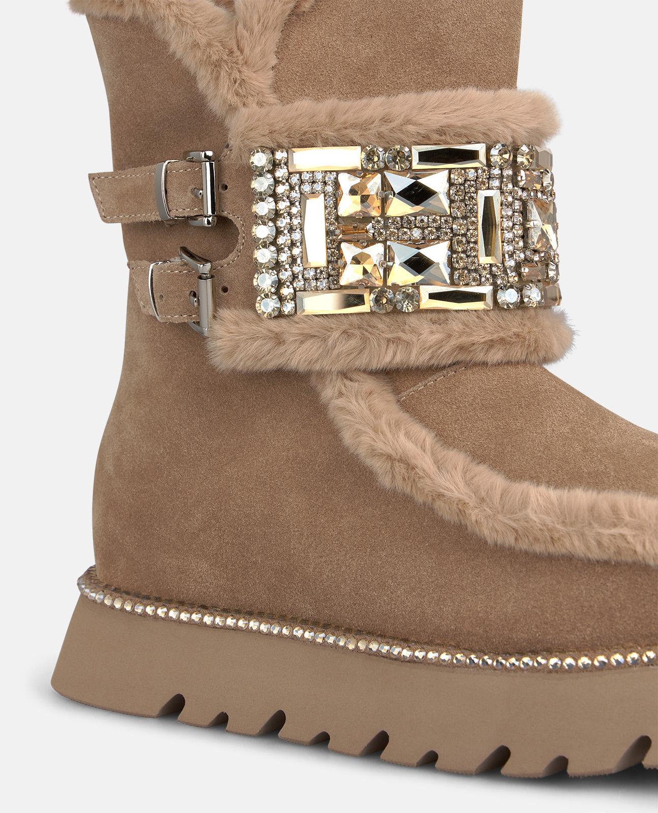alma-en-pena-apr-s-ski-boots-veloursleder-vison-mit-schmuck-3-cm image 4