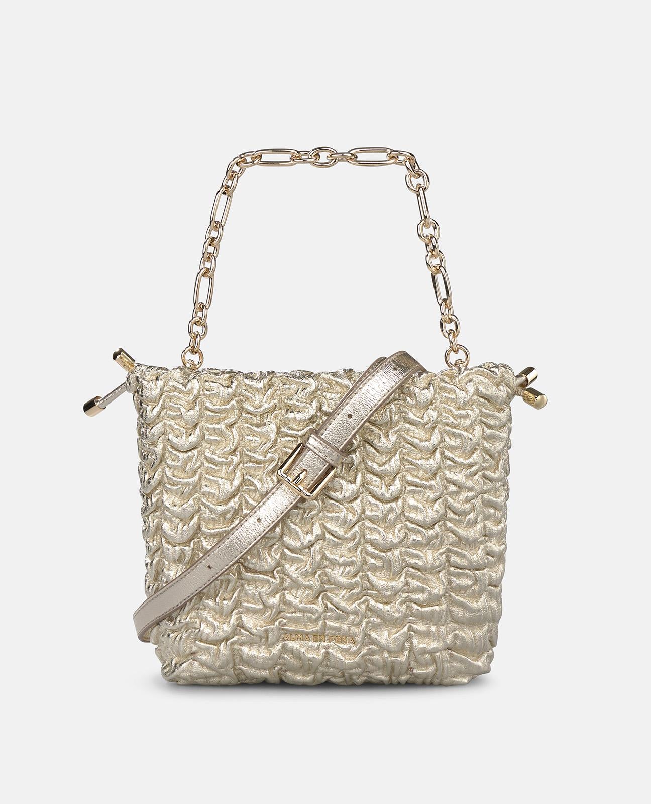 alma-en-pena-63367-beuteltasche-leder-gold-mit-kette image 1