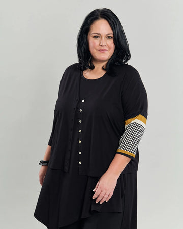alembika-kenna-crop-cardigan-circles-strickjacke image 5