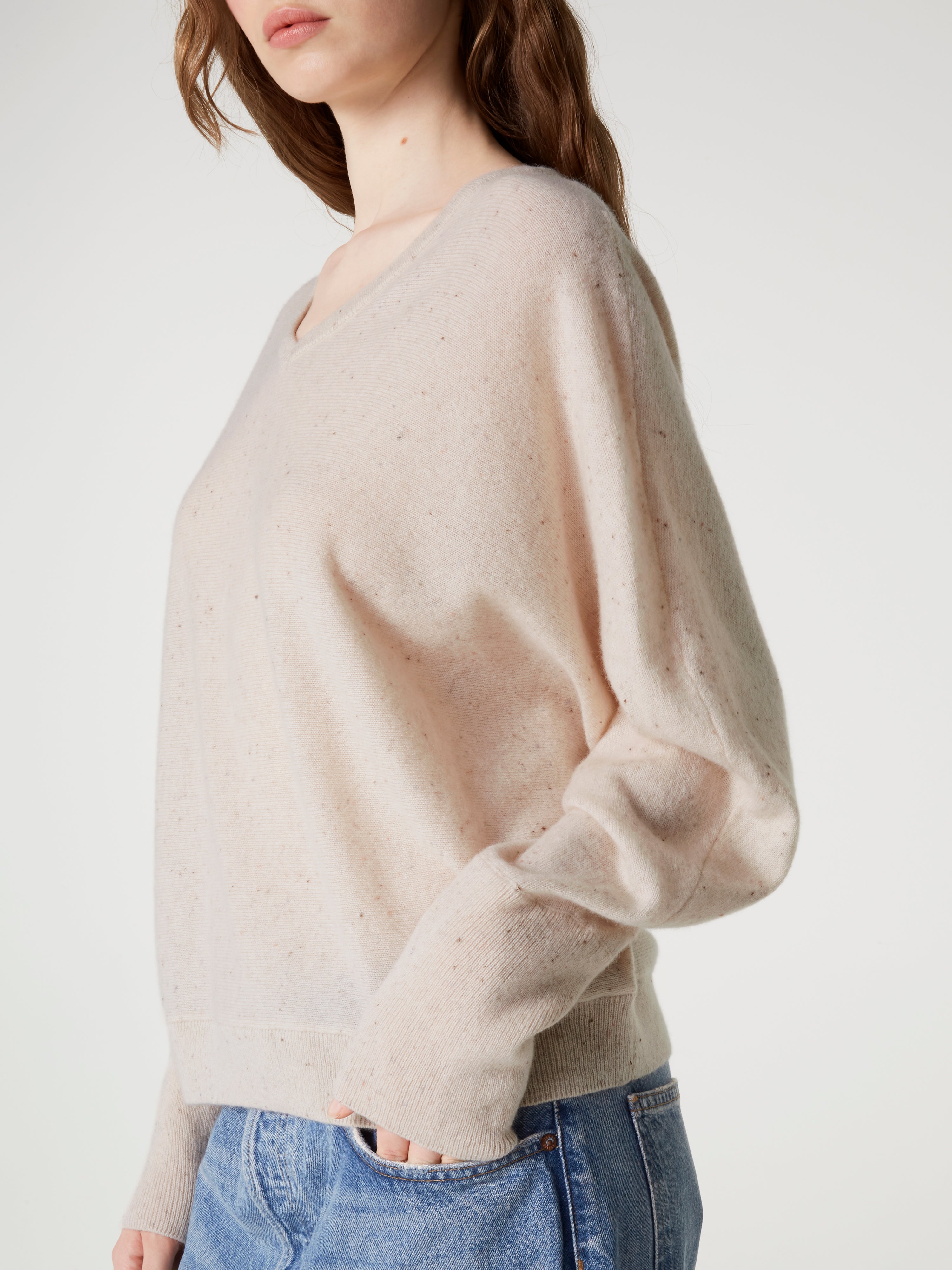 absolut-romane-kaschmir-pullover-poncho-mit-v-ausschnitt-damen-beige-wei image 2