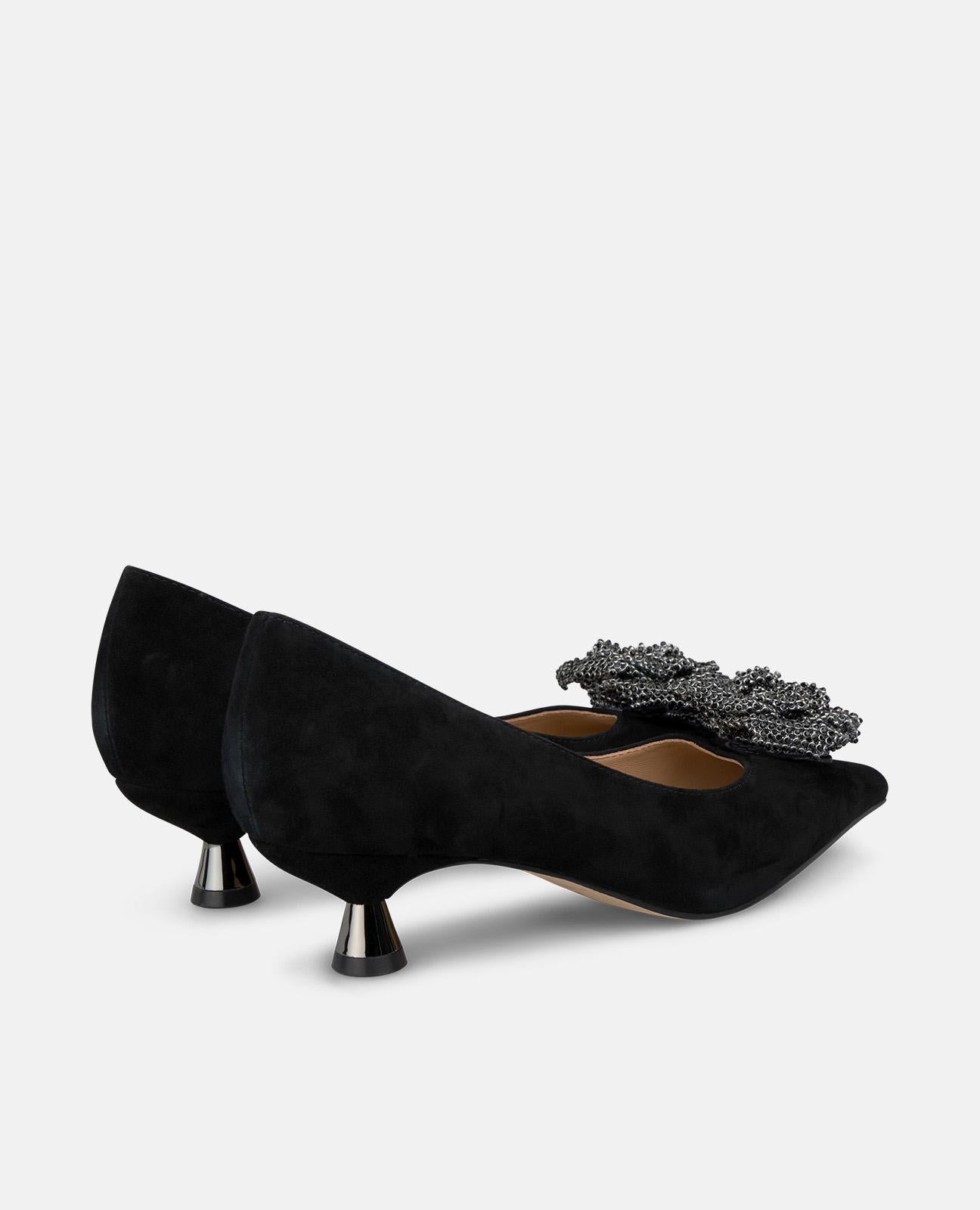 alma-en-pena-pumps-schwarz-mit-strassblume-4-5-cm image 3