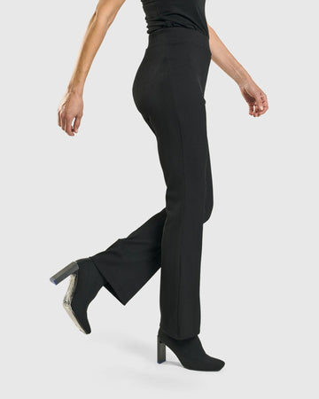 alembika-kick-flare-curator-hose-schwarz image 7