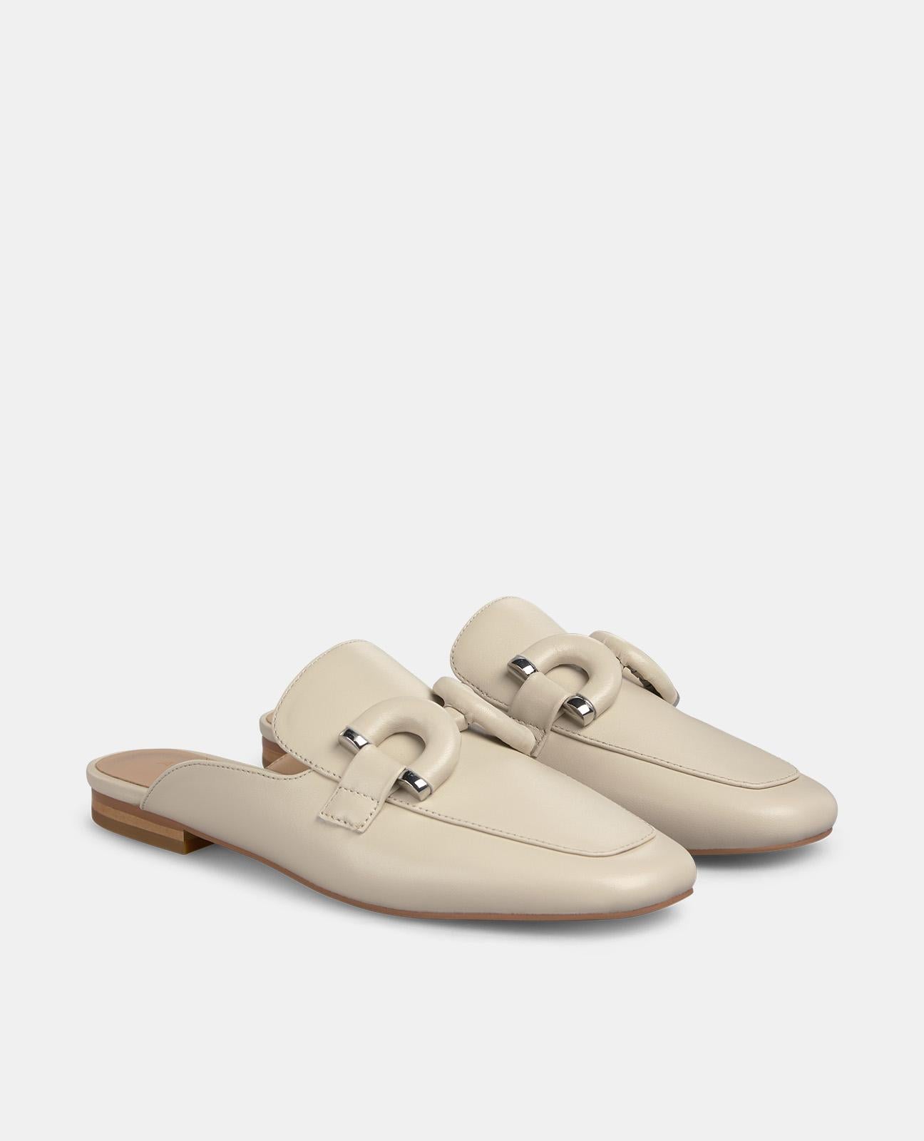 alma-en-pena-mule-with-detail-flache-mules-wei-1-5-cm image 2