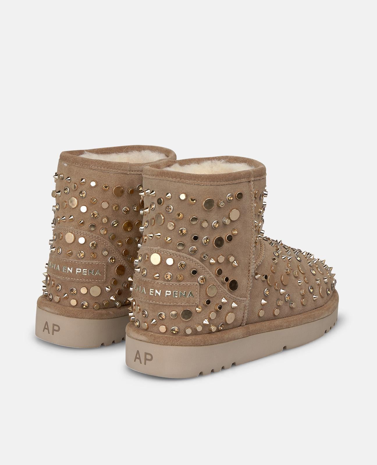 alma-en-pena-apreski-suede-ankle-boots-flache-stiefelette-vison-mit-nieten image 3