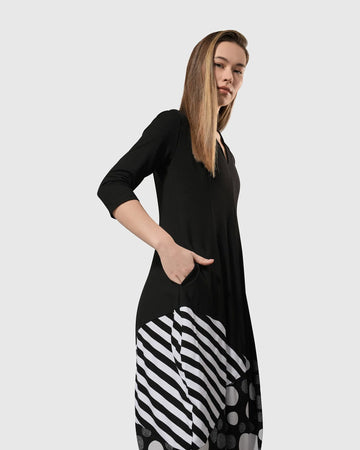 alembika-millennium-cocoon-dress-mix-v-neck-kleid-mit-taschen image 6