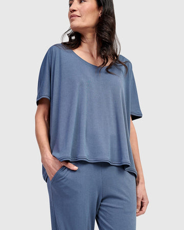 alembika-essential-breeze-tee-blue-mist-boxy-scoop-shirt image 3