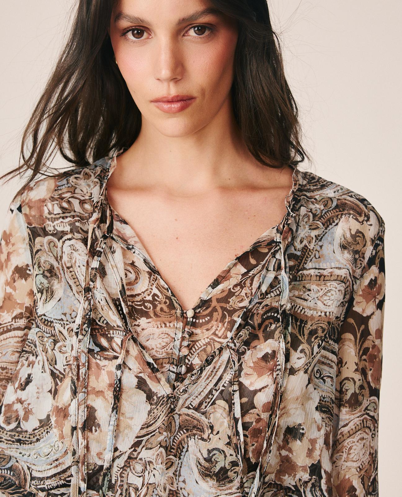 alma-en-pena-floral-print-chiffonbluse-blau image 3