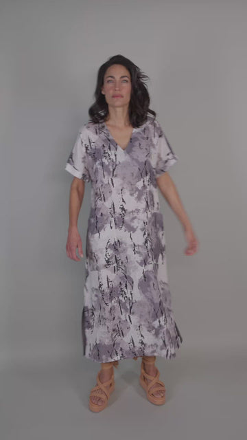 alembika-skyline-v-neck-maxi-kleid-fog image 3