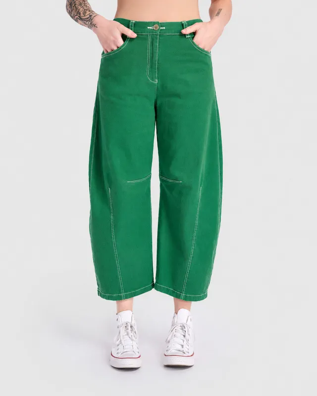 alembika-go-to-barrel-pants-emerald-damen-hose image 1