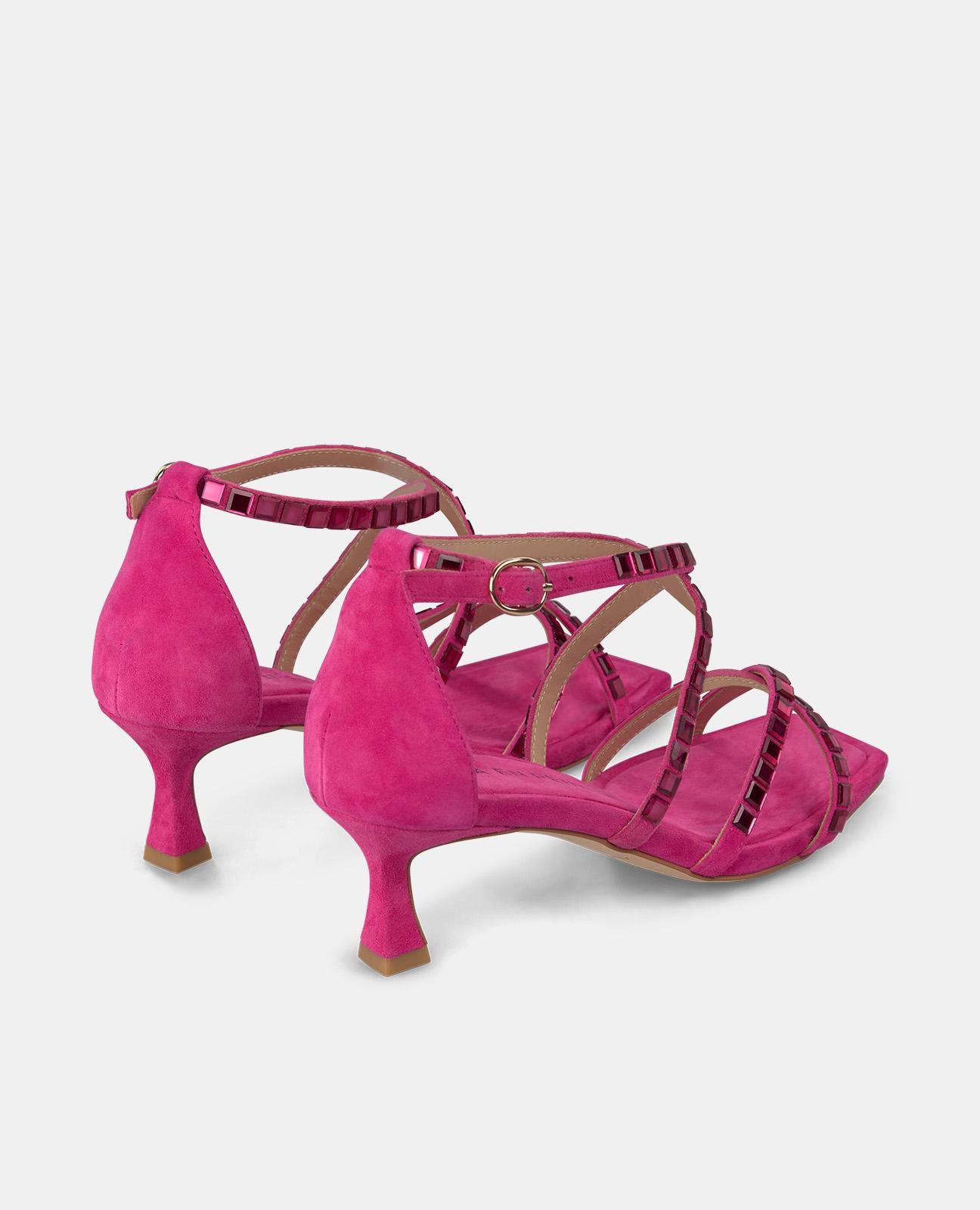 alma-en-pena-sandal-with-jewel-straps-riemchensandale-fucsia image 3