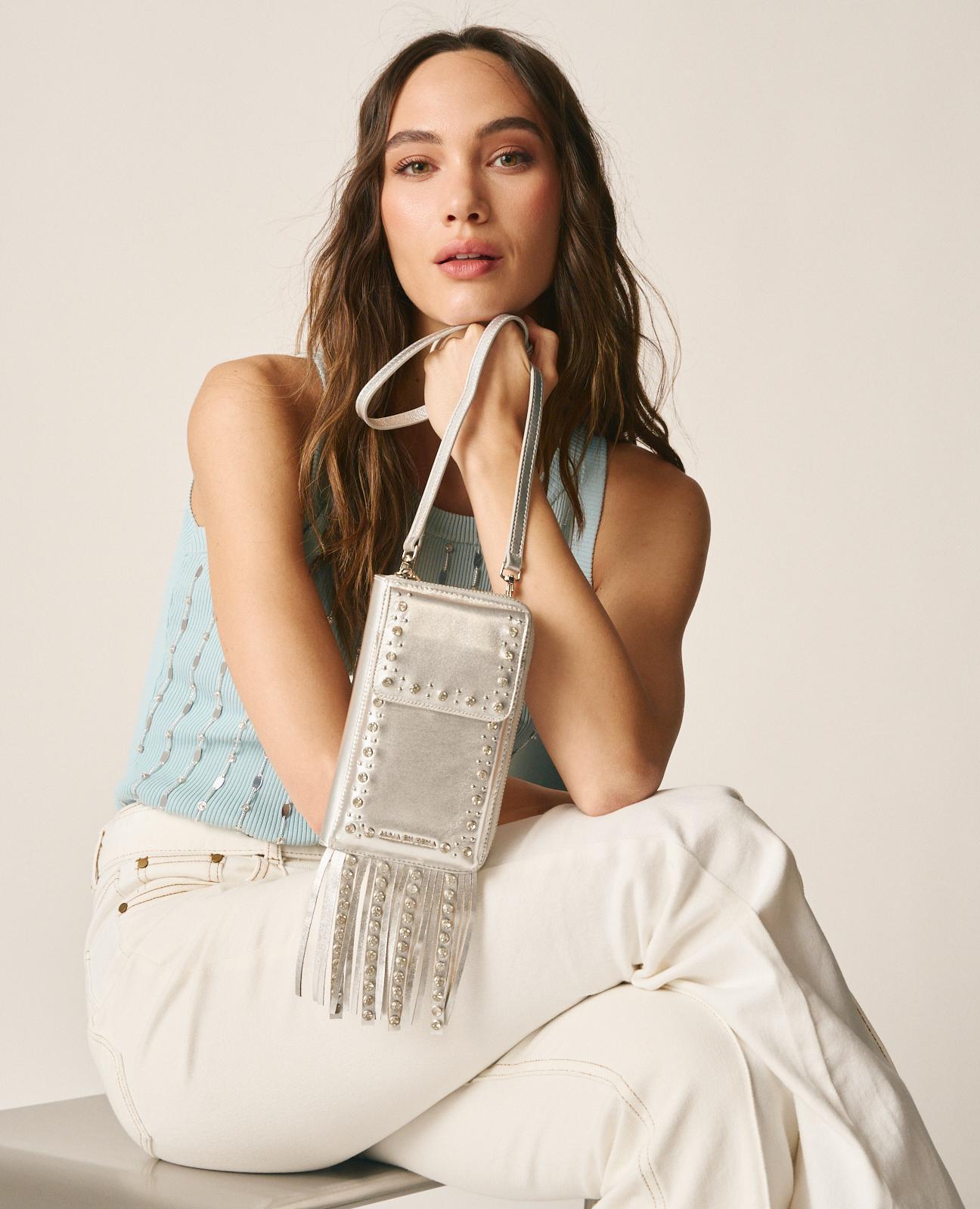 alma-en-pena-natalia-strass-clutch-silber-casual image 2