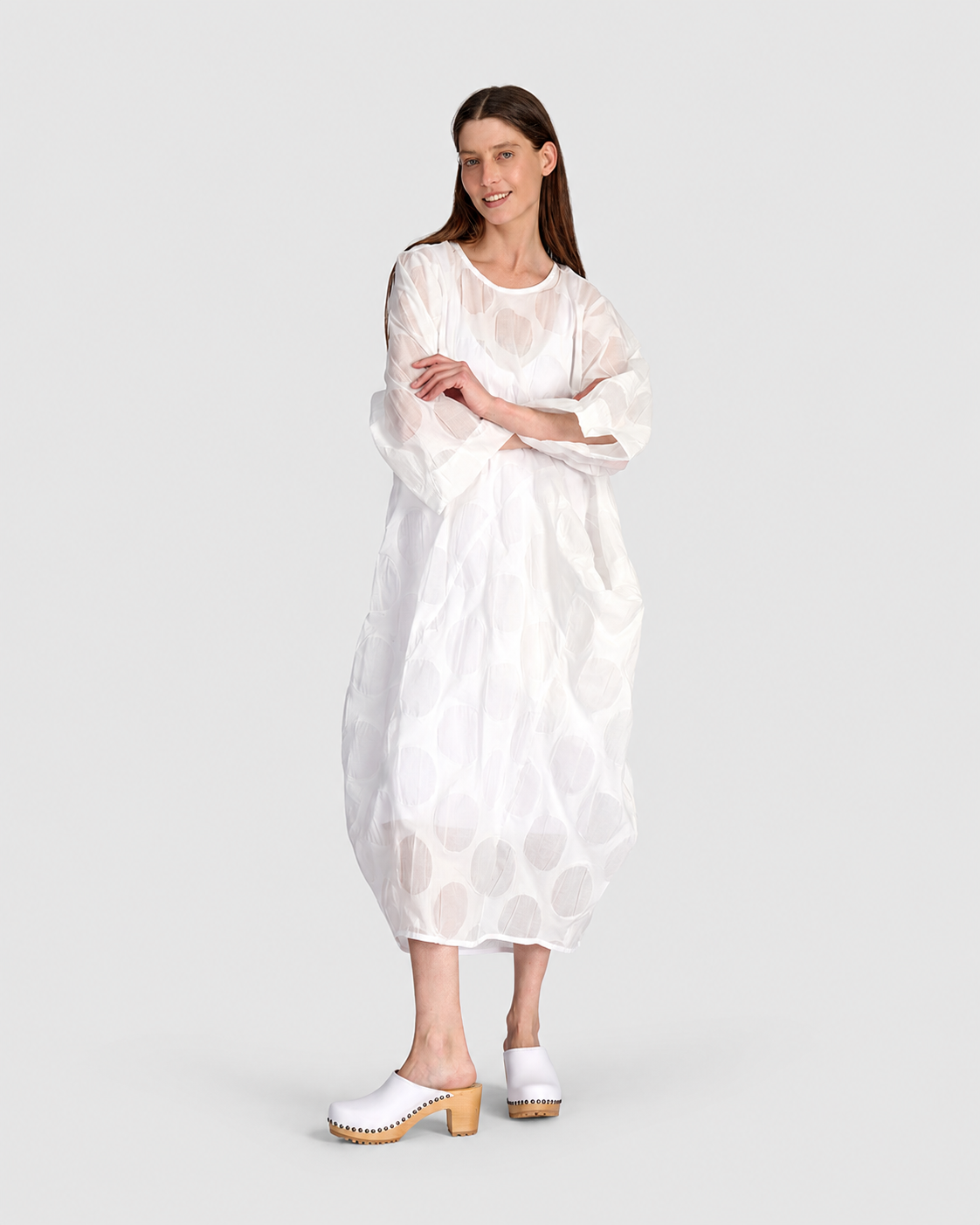 alembika-lucent-oversized-kleid-sheer-white-maxi image 1