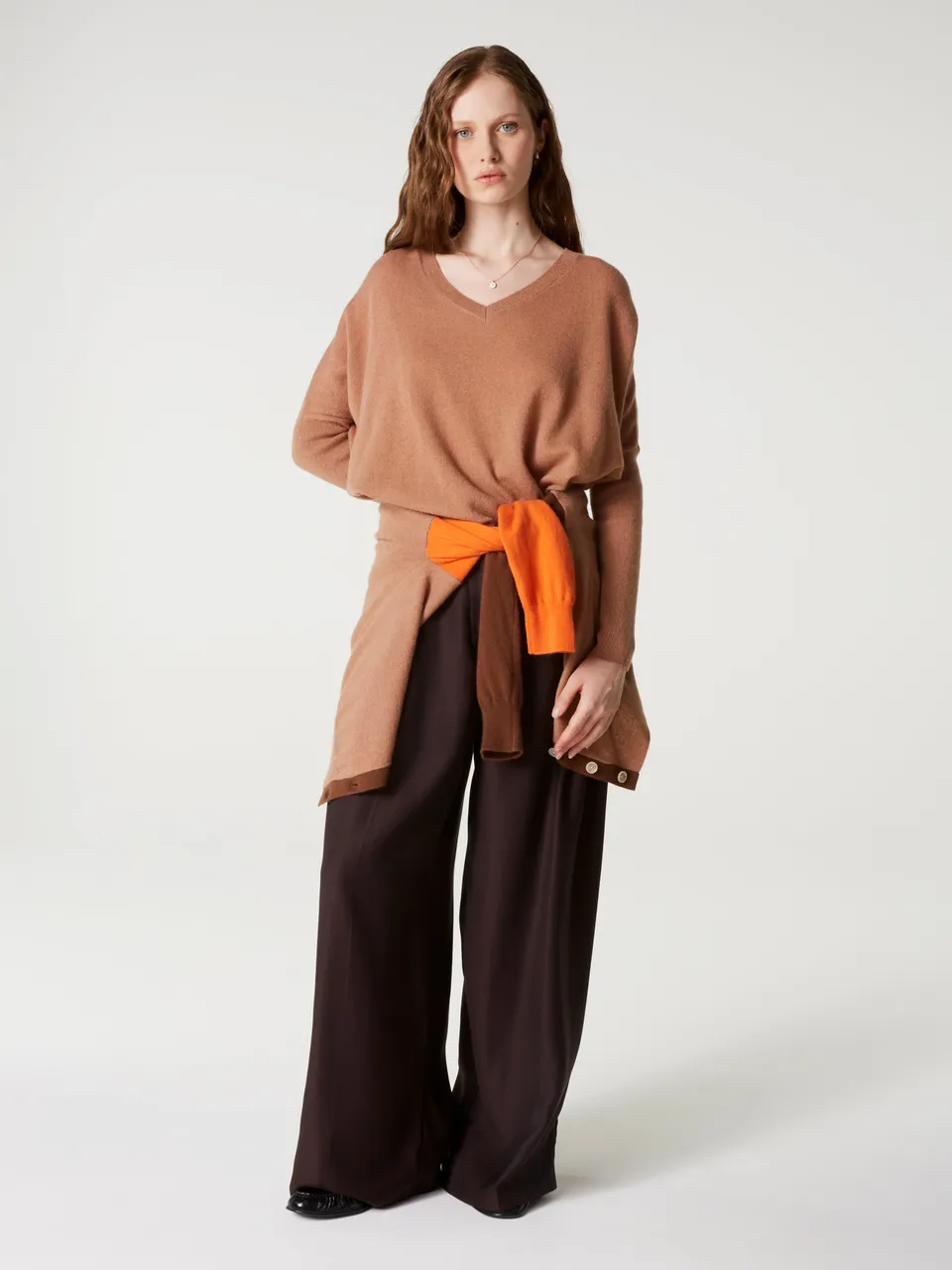 absolut-chloe-poncho-pullover-v-ausschnitt-kaschmir-braun-mix image 1