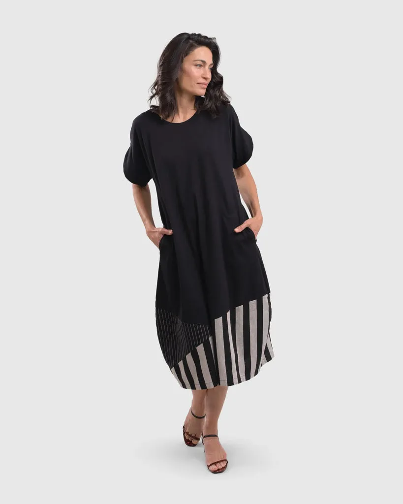 alembika-tulip-cocoon-midi-kleid-bars image 1