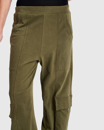alembika-urban-cargo-sweatpants-olive image 6