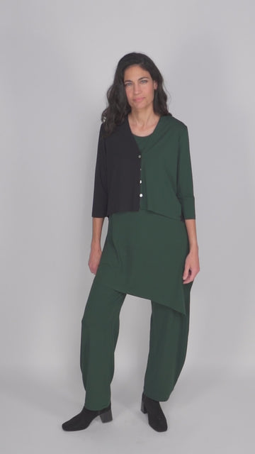 alembika-essential-2-tone-crop-cardigan-gr-n image 6