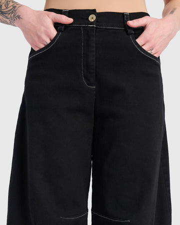 alembika-go-to-barrel-pants-black image 4