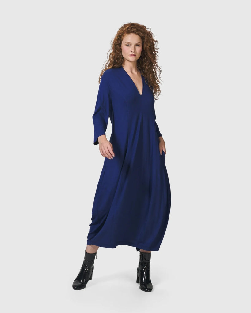 alembika-essential-cocoon-dress-royal-blue-kleid image 1