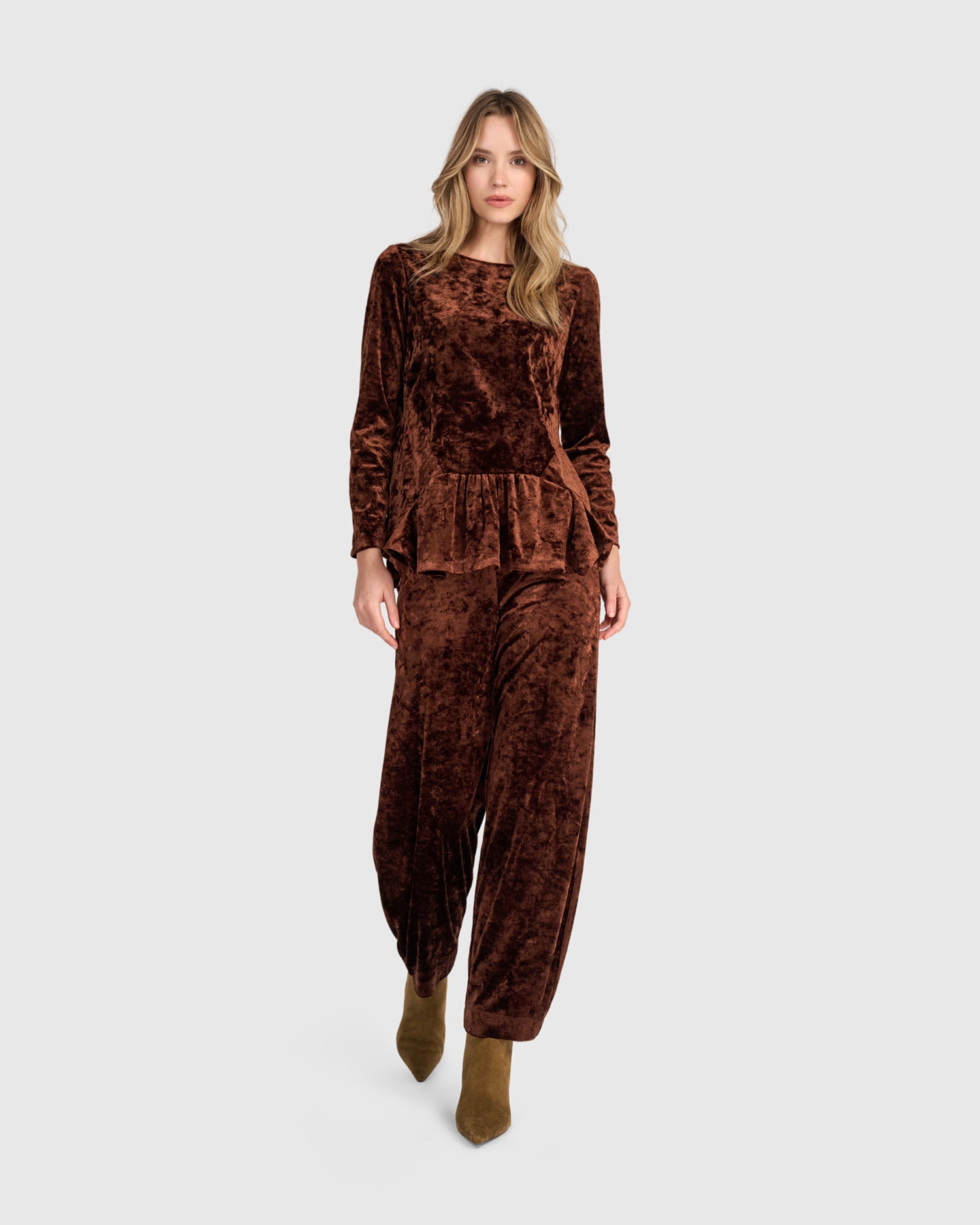 alembika-addison-top-at835m-crushed-velvet-top-in-maple image 6