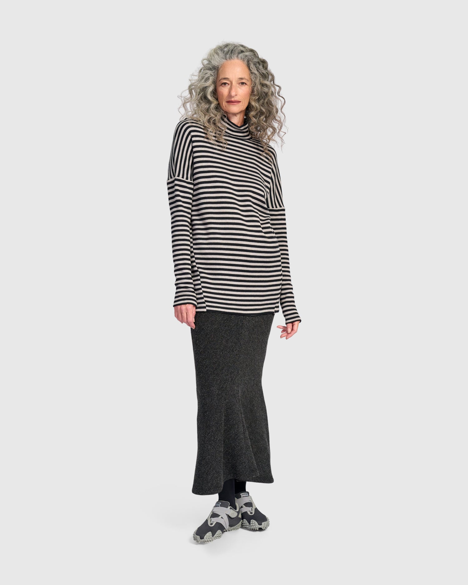 alembika-urban-kusk-turtleneck-tunika-black-cloud-stripe image 7