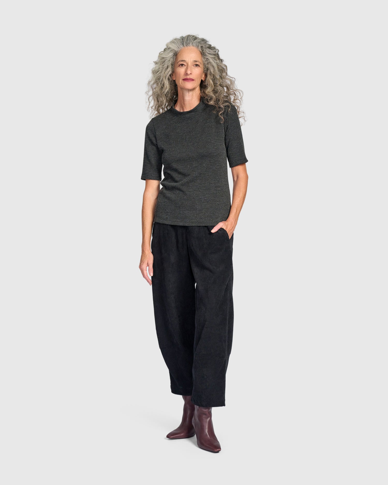 alembika-urban-marl-rib-mockneck-top-graphite-damen image 6