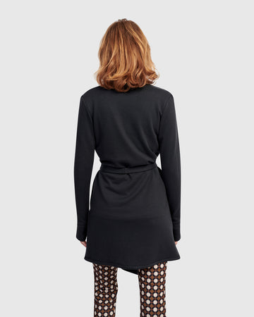 alembika-urban-cloud-wrap-cardigan-wickel-strickjacke-schwarz image 5
