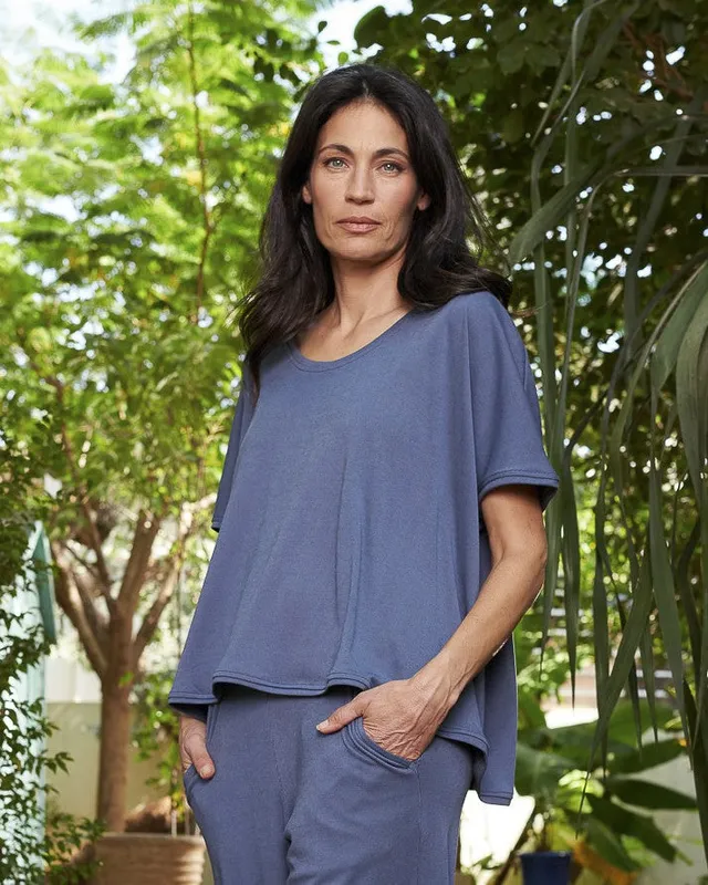 alembika-essential-breeze-tee-blue-mist-boxy-scoop-shirt image 1