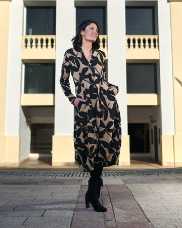 alembika-honore-cocoon-kleid-blackout image 2