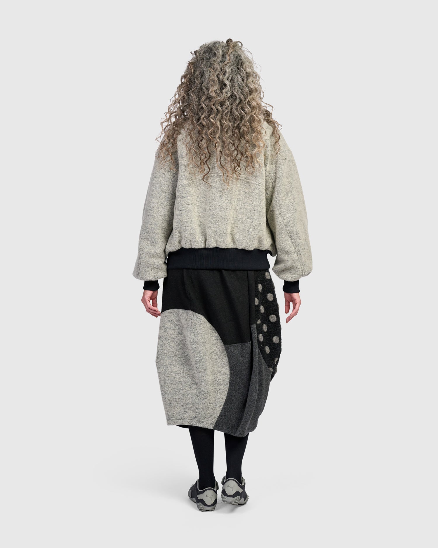 alembika-urban-brushed-varsity-jacke-cloud-grey-oversize-fleecejacke image 5
