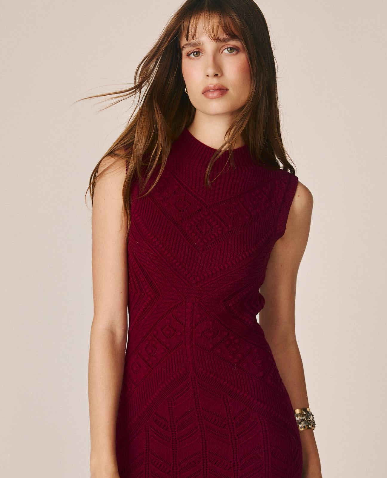 alma-en-pena-openwork-knit-maxikleid-bordeaux-100-baumwolle image 4