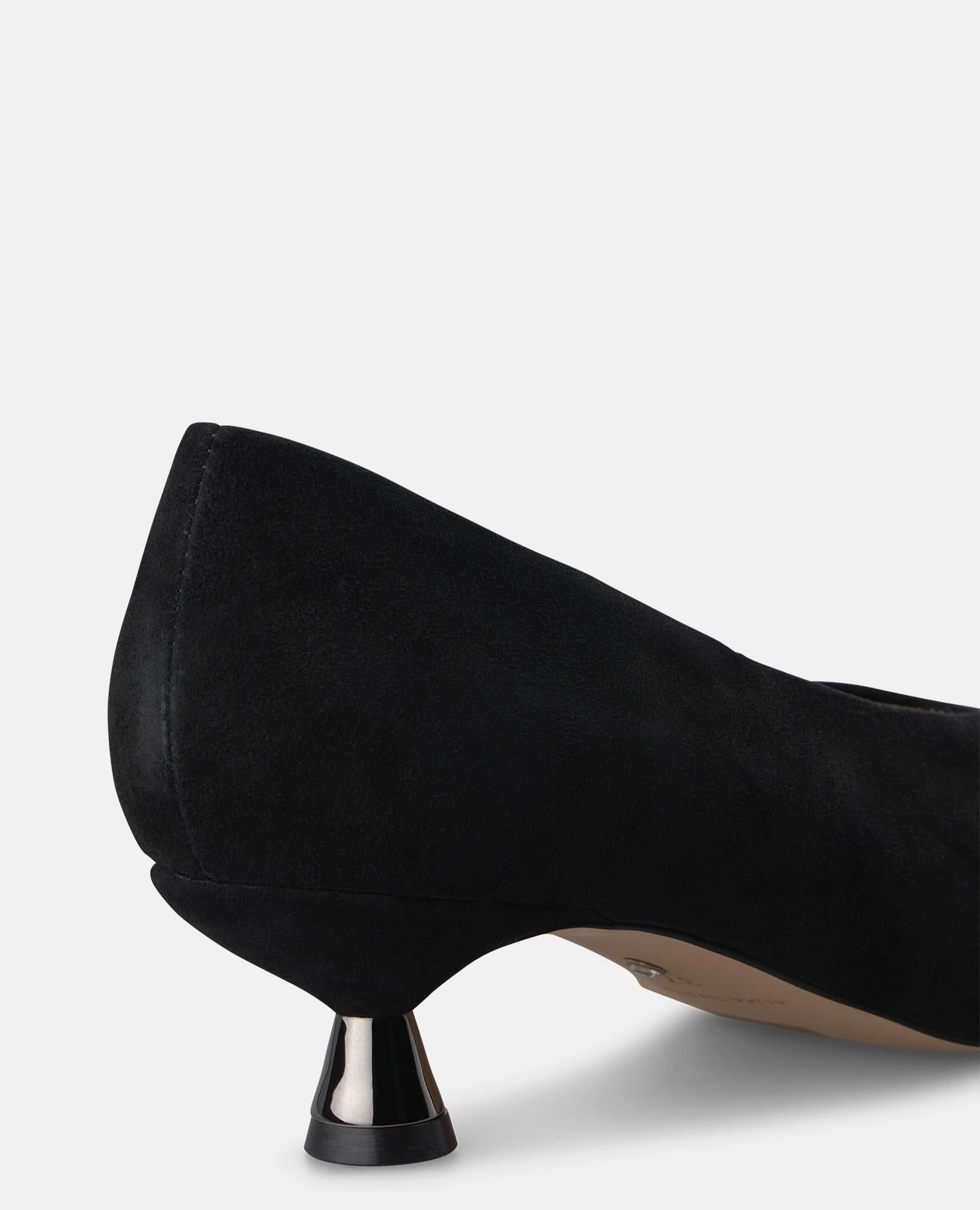 alma-en-pena-pumps-schwarz-velours-spitze-zehe-4-cm-stiletto image 4