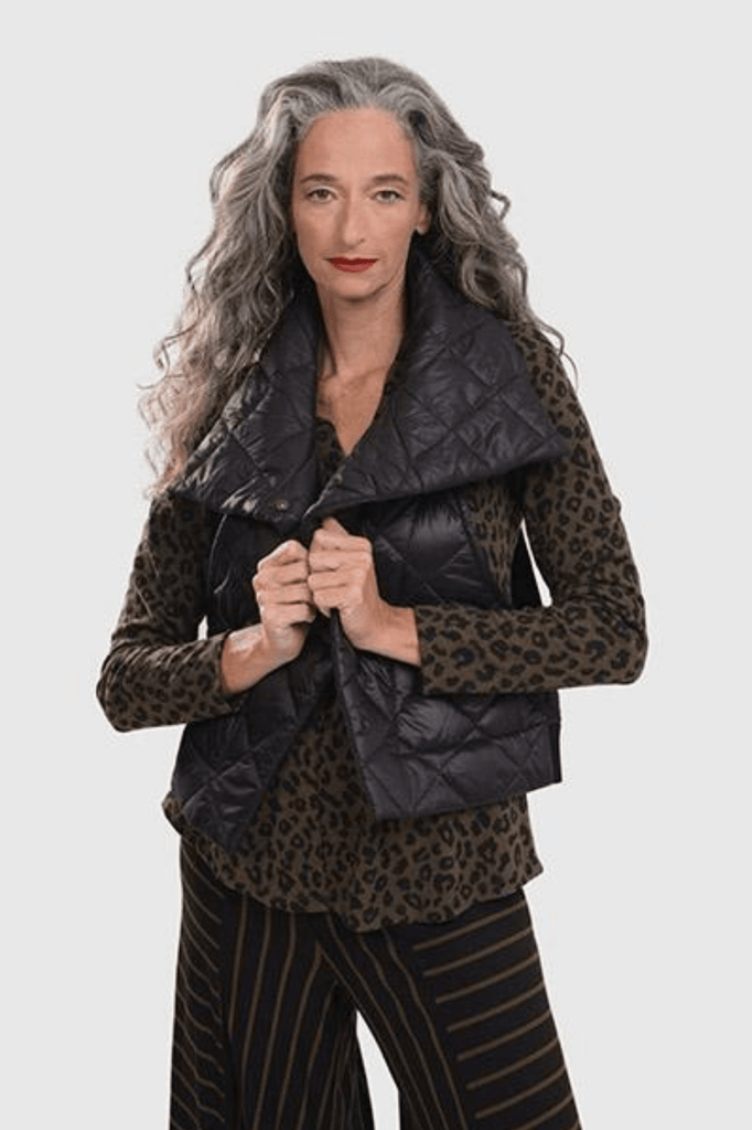 alembika-ether-fina-weste-black image 1