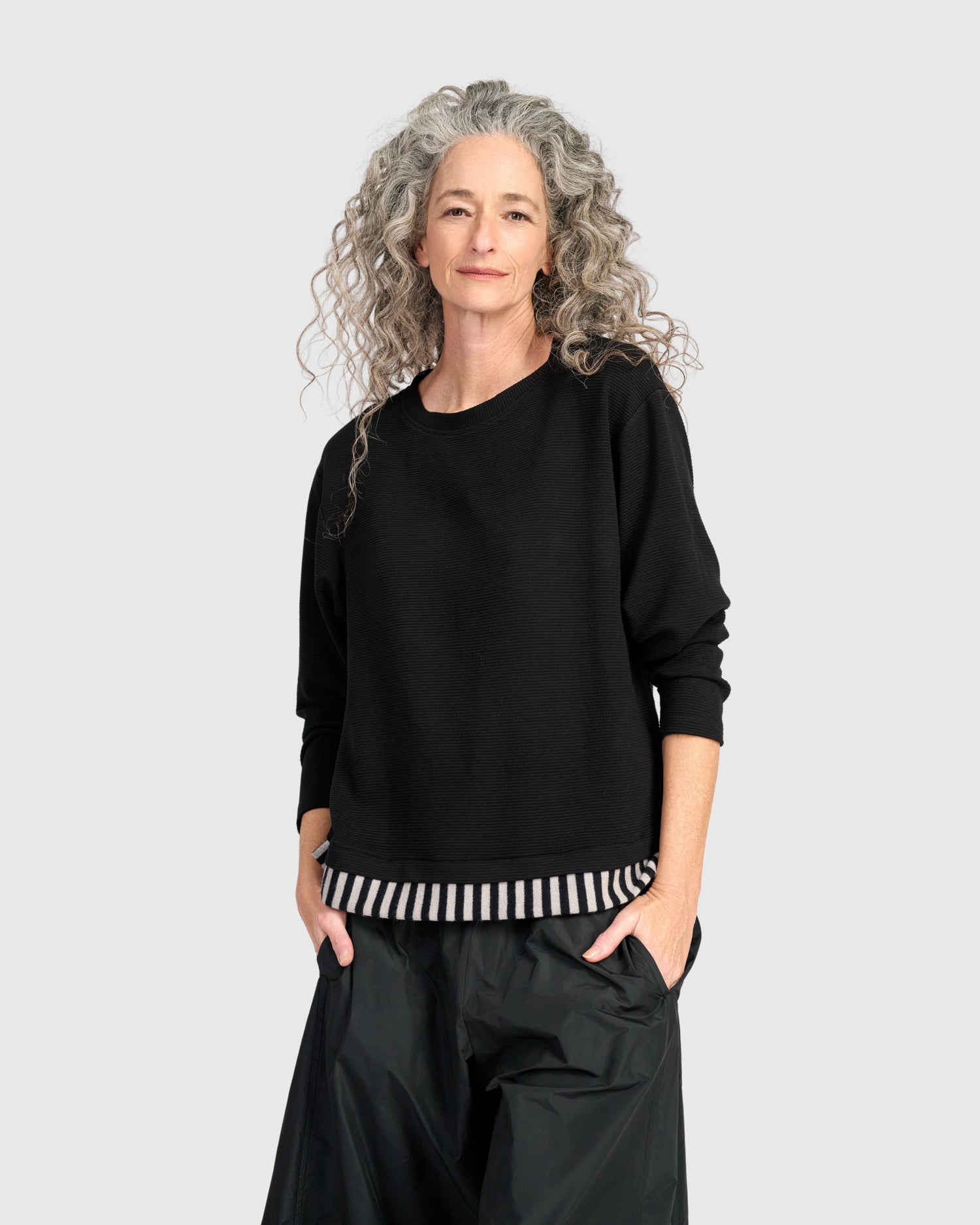 alembika-urban-borderline-top-black-mix image 5