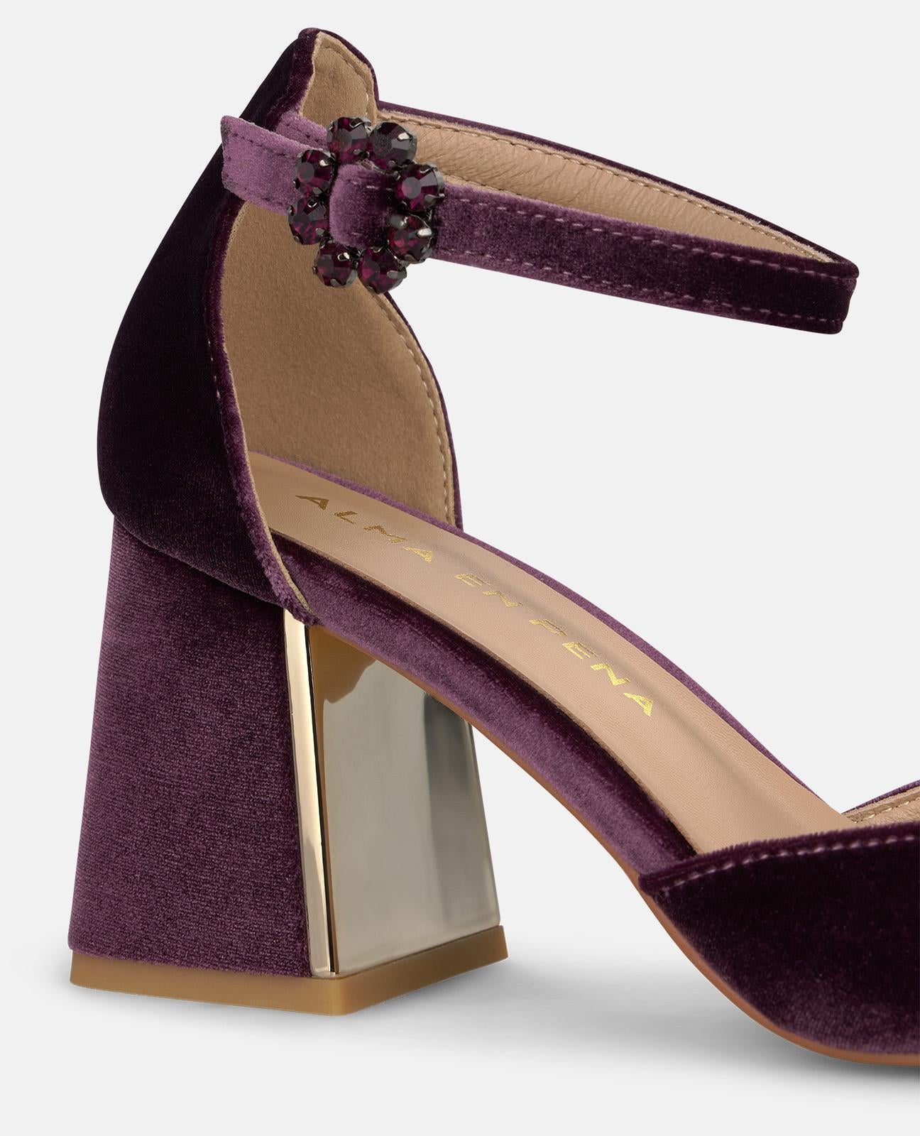 alma-en-pena-64129-samt-pumps-lavendel-7-cm-blockabsatz image 4