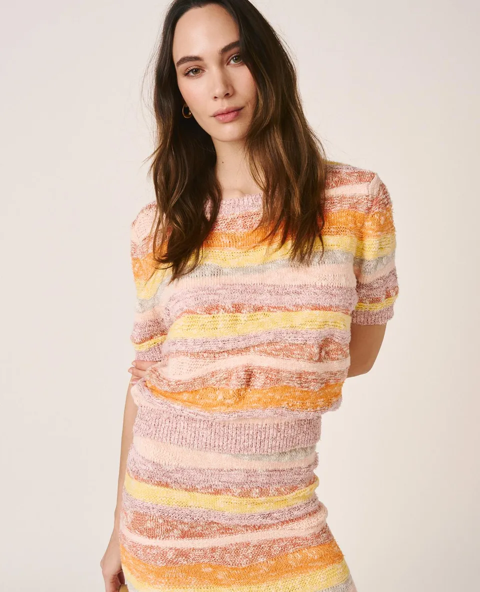 alma-en-pena-short-sleeve-top-stricktop-orange-geometrisch image 1