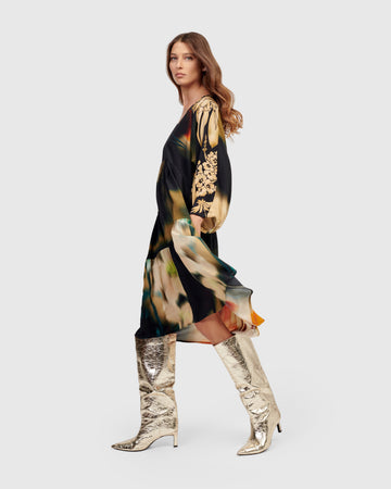 alembika-matador-entspanntes-kleid-floral image 4