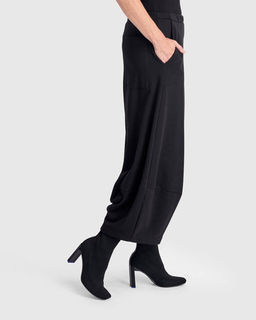 alembika-loft-terry-lantern-pants-cropped-hose-schwarz image 3