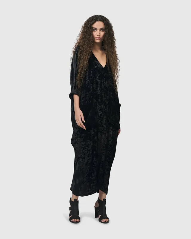 alembika-saturnalia-ad133b-samt-muumuu-kleid-schwarz image 1