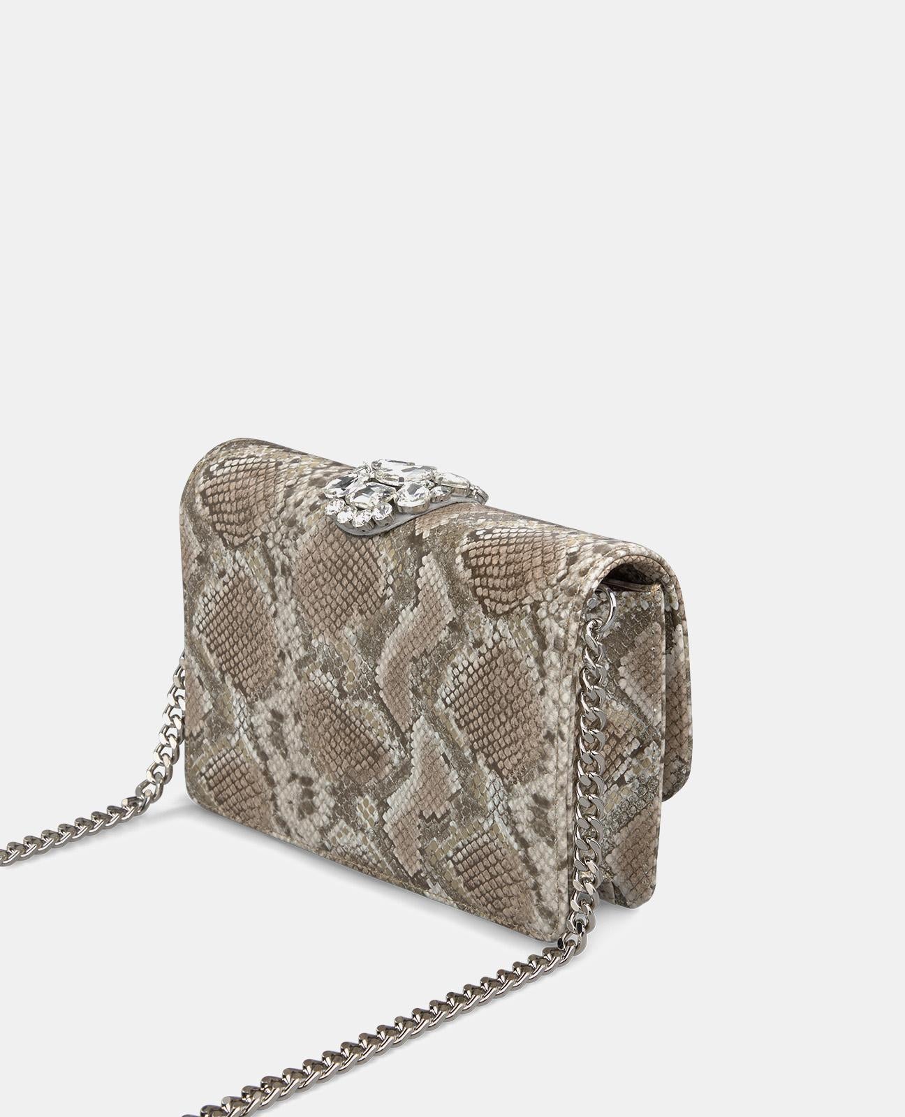 alma-en-pena-snake-schultertasche-aus-leder-in-vison-mit-strass-schlangenkopf image 2